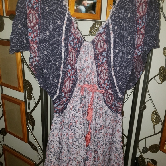 GUC Free people flowy w/tie in back oversized top sz small oversized - Picture 6 of 9